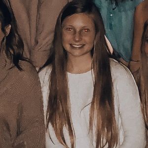 Meet your Posher, Ava